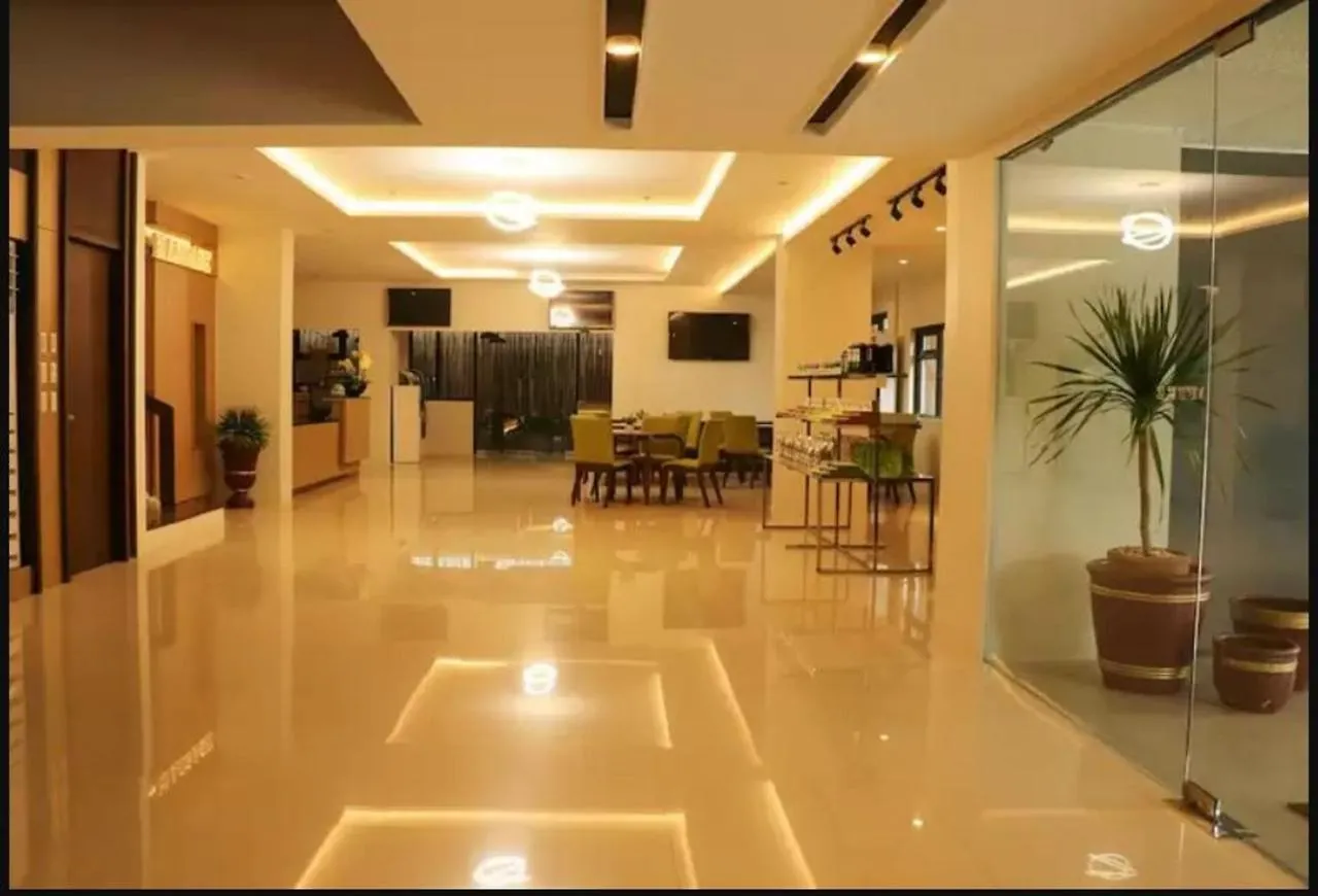 ** Hotel Hôtel Oyo 627 88 Airport Lounge à Manille Philippines